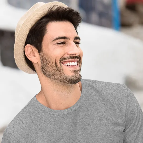 Pánske tričko s dlhým rukávom - Klasický okrúhly výstrih