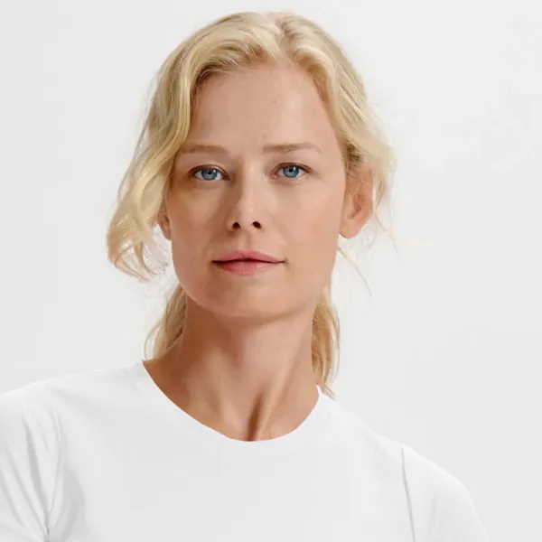 Dámske športové tričko - Klasický okrúhly výstrih