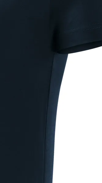 Pánske módne tričko - Strih s bočnými švami