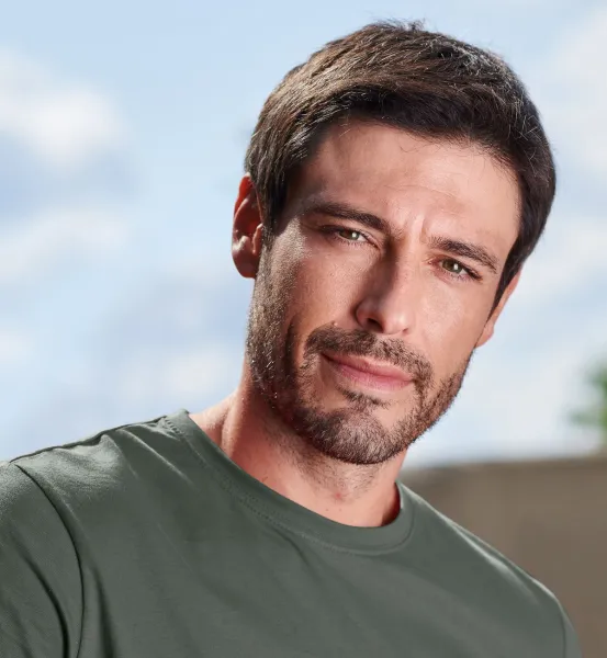 Pánske tričko jednoduché - Klasický okrúhly výstrih