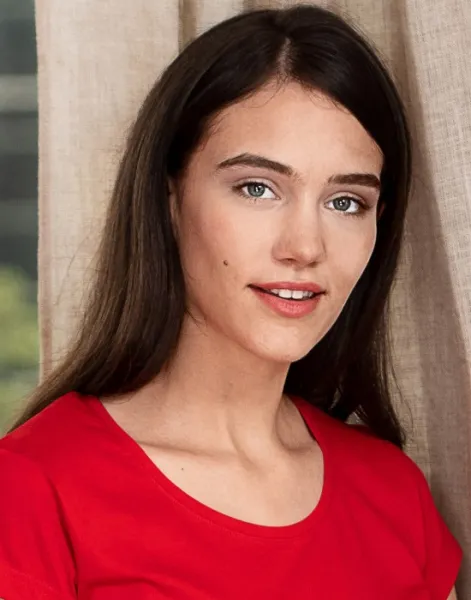 Dámske tričko zúžené s okrúhlym výstrihom - Hlbší okrúhly výstrih