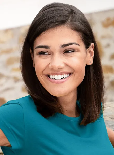 Dámske trendové tričko - Klasický okrúhly výstrih