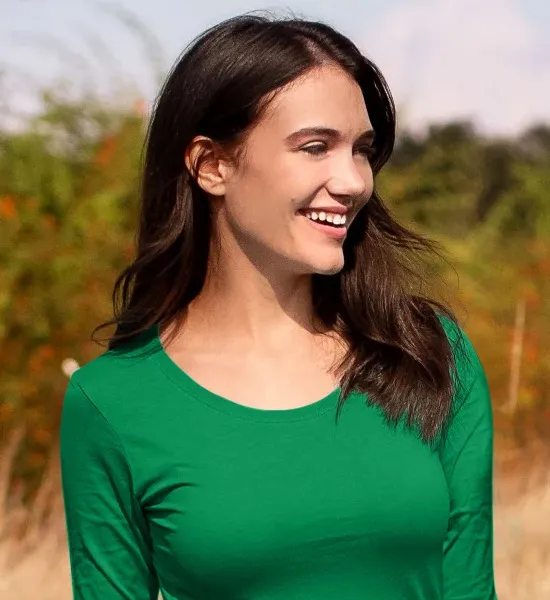 Dámske tričko s dlhými rukávmi - Hlbší okrúhly výstrih